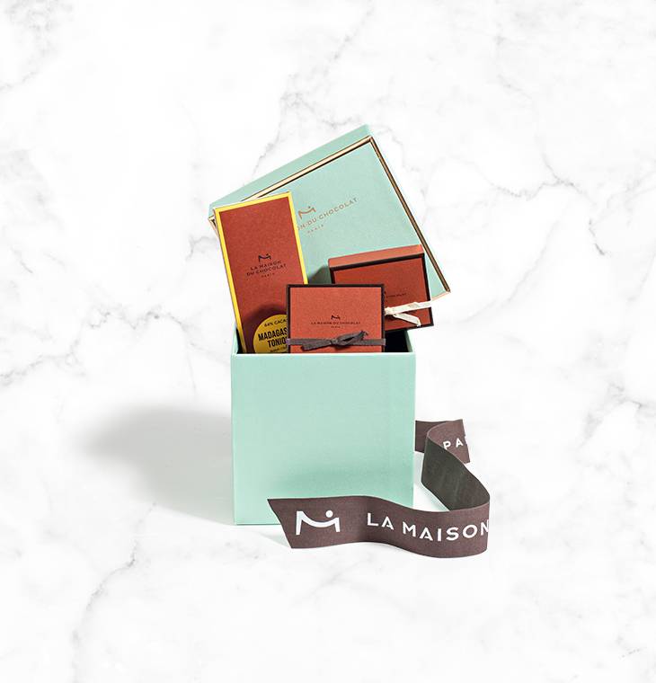 Boite cadeau chocolat "Bourse" | La Maison du Chocolat | Boite chapeau chocolat | Coffret cadeau chocolat luxe | Cadeau chocolat prestige