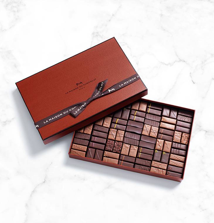 Coffret 84 chocolats noirs et lait | La Maison du Chocolat | Chocolats de luxe | Chocolat artisanal | Idée cadeau chocolat
