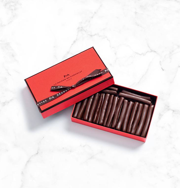 Coffret 68 Orangettes au chocolat | La Maison du Chocolat | Chocolat noir à l'orange | Batonnets d'orange confite | Livraison de chocolat rapide