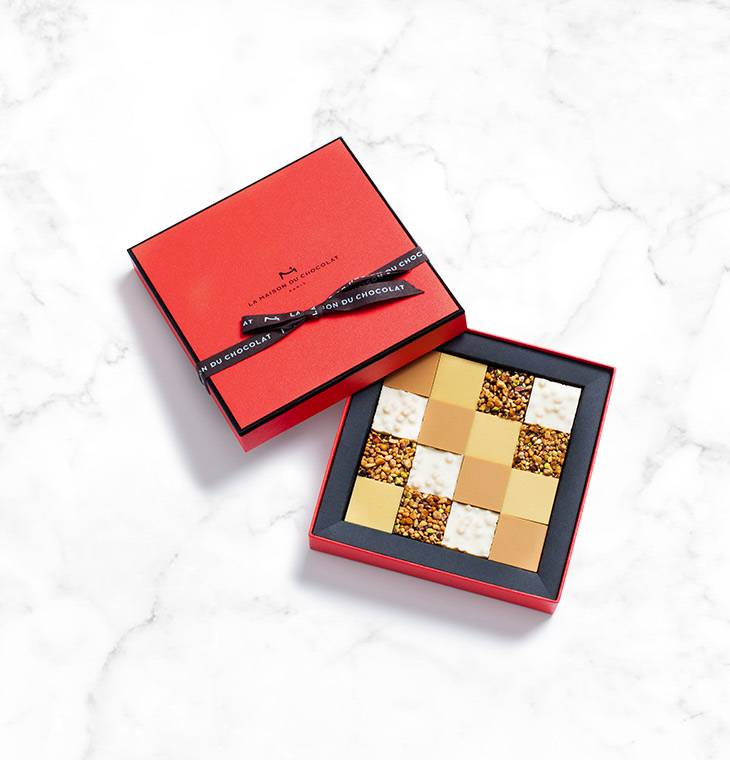 Coffret "Tablettes" 16 chocolats | La Maison du Chocolat | Carrés de chocolat | Assortiments chocolats noir lait blanc | Idée cadeau chocolat
