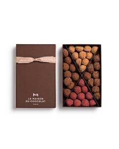 Coffret Truffes Chocolat Cassis Caramel sur fond blanc