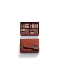 Gesture Gift Box 16 Pieces - La Maison du Chocolat