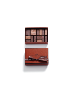 Gesture Gift Box 16 Pieces - La Maison du Chocolat