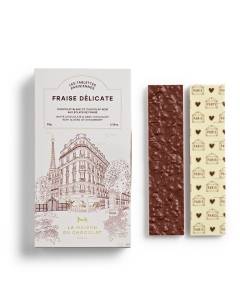 Tablette Fraise D&eacute;licate sur un fond blanc