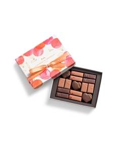 Valentine's Day Chocolate Gift Box 15 Pieces - La Maison du Chocolat