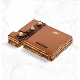 Caramel Hazelnut Mousse Cake Large - La Maison du chocolat