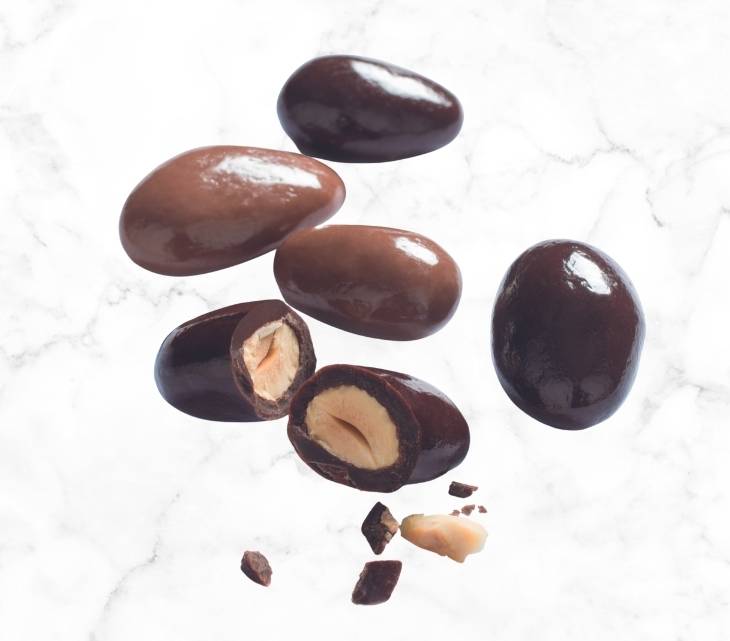 Dark Chocolate Almonds - La Maison du Chocolat
