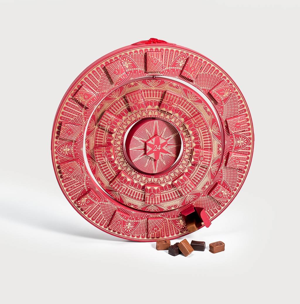 \u30AB\u30EC\u30F3\u30C0\u30FC\u0020\u30D1\u30EA\u0020\u30A8\u30C6\u30EB\u30CD\u30EB