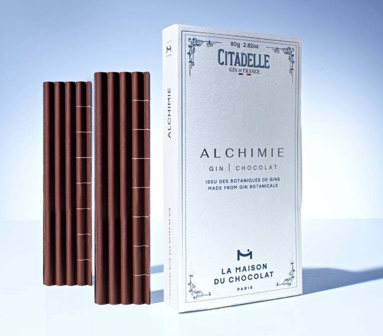 Alchimie Gin Dark Chocolate Bar Infused with Citadelle Gin botanicals