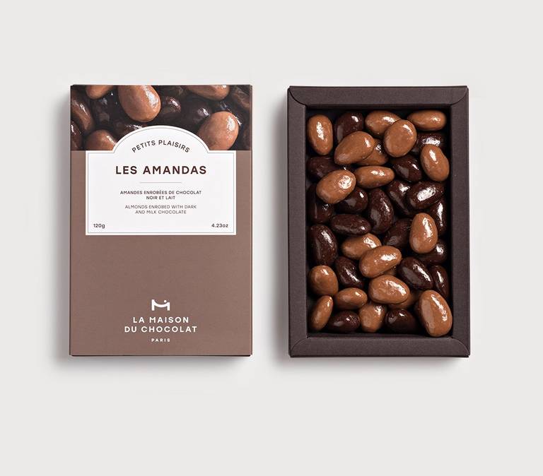 Amandas Case 120g on gray background