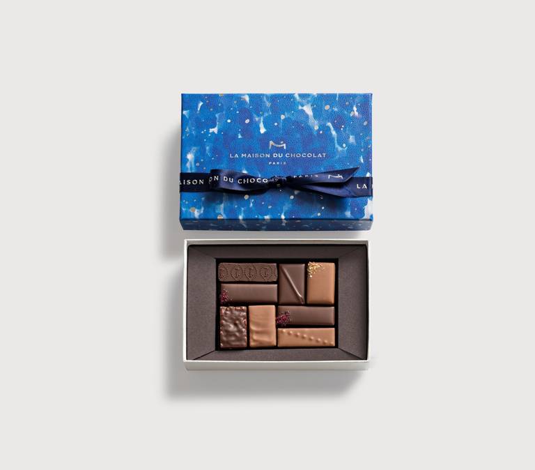 Dark Chocolate Blueberry Gift Box - La Maison du Chocolat
