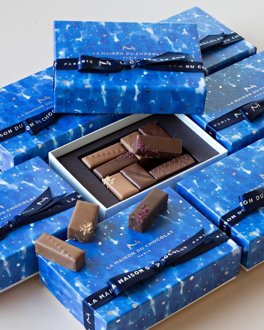 Dark Chocolate Blueberry Gift Box - La Maison du Chocolat