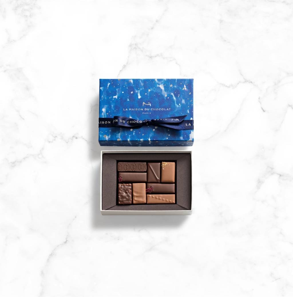 Dark Chocolate Blueberry Gift Box - La Maison du Chocolat