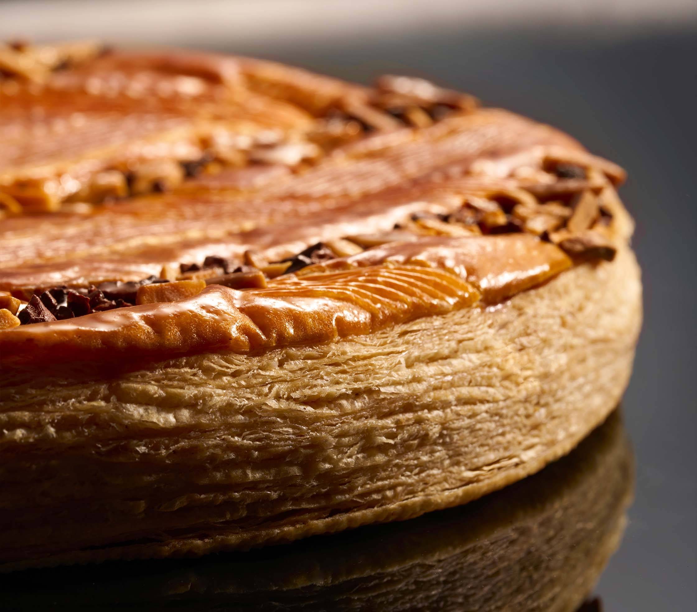 Chocolate\u0020Almond\u0020King\u0020Cake\u0020Individual