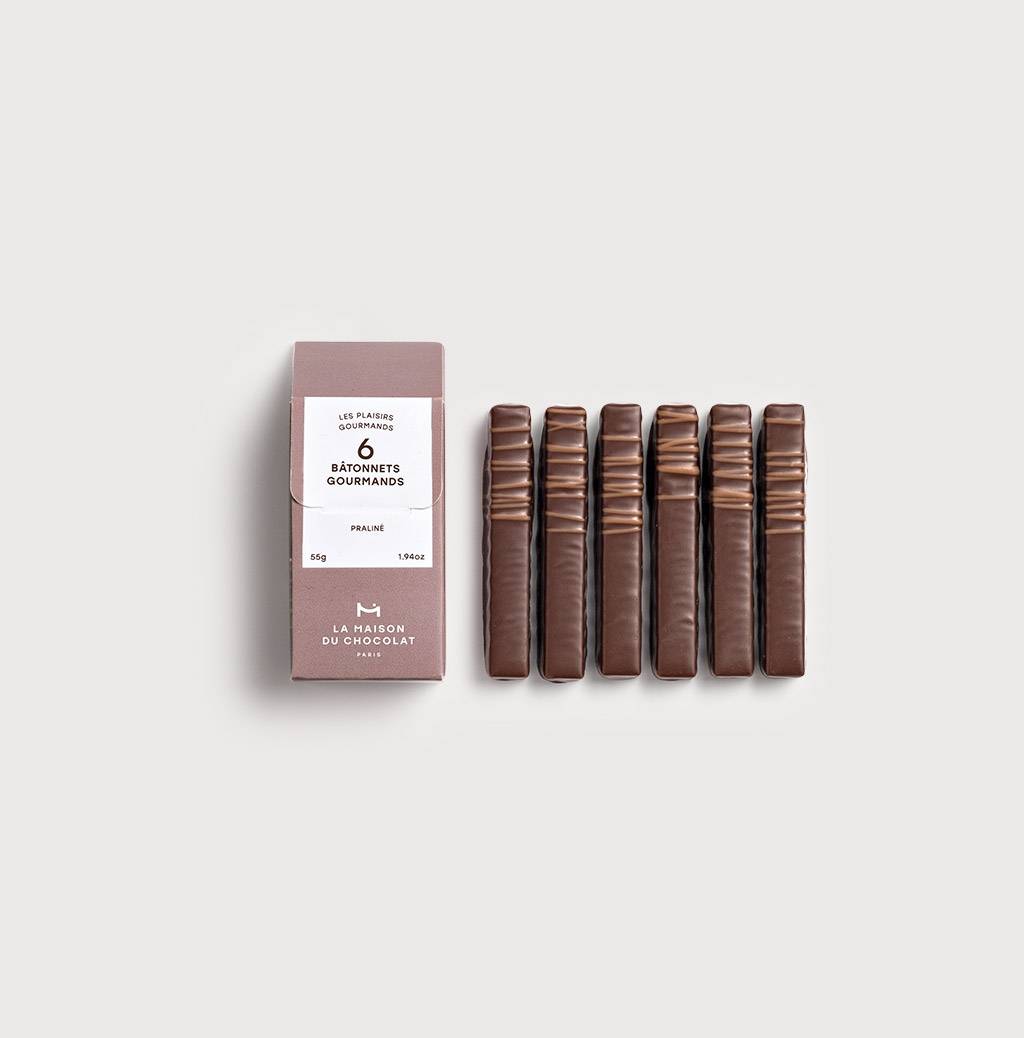 Gourmet Twigs Praliné, 6 pieces in grey background