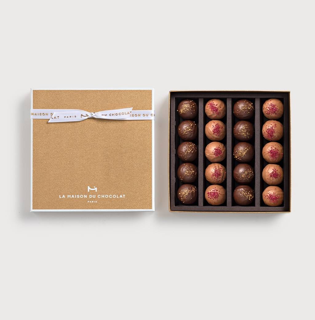 Effervescence Gift Box 20 pieces on a gray background
