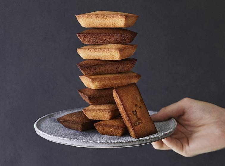 Financier\u0020Gift\u0020Box\u002015\u0020pieces