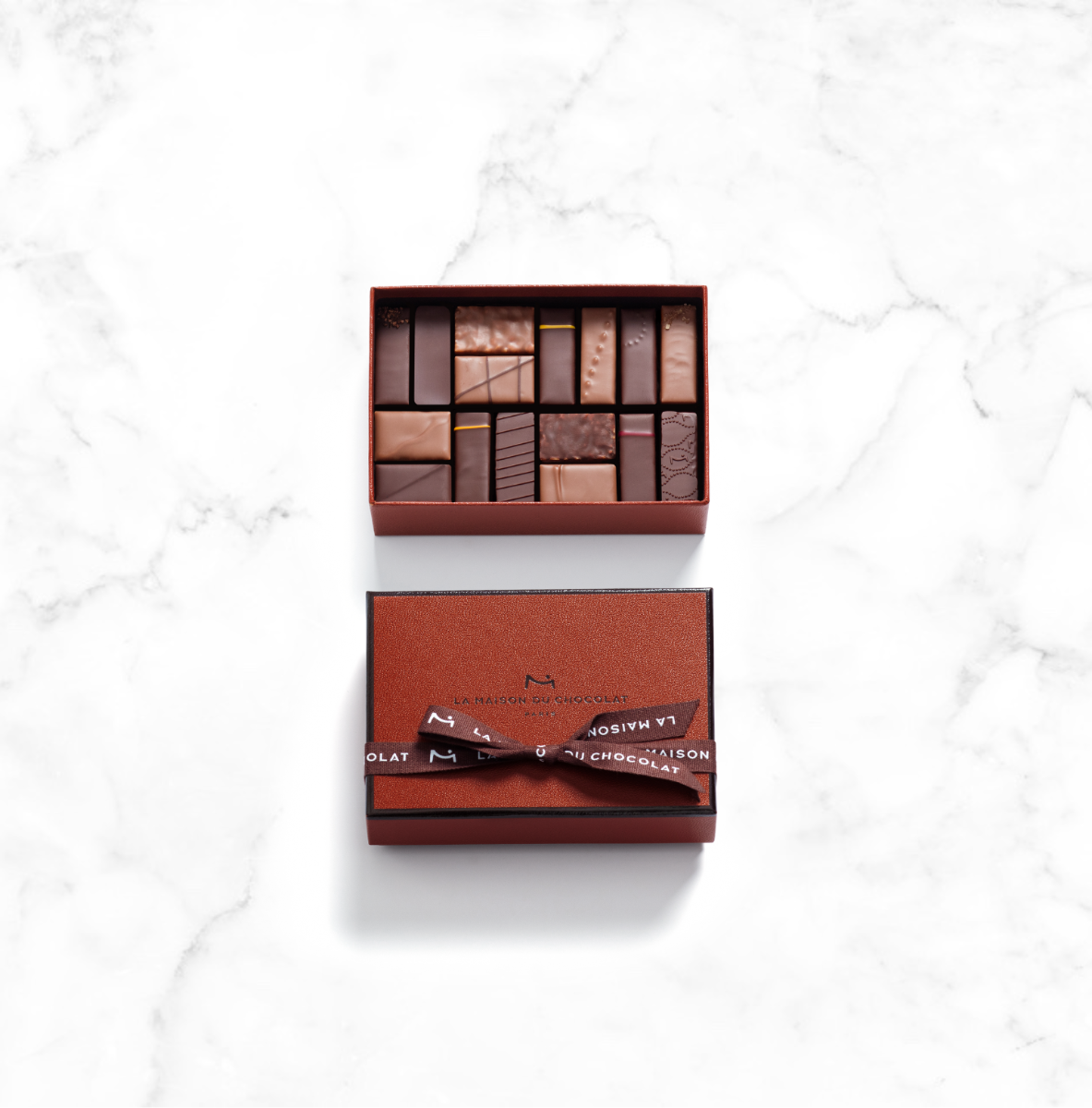 Gesture Gift Box 16 Pieces - La Maison du Chocolat