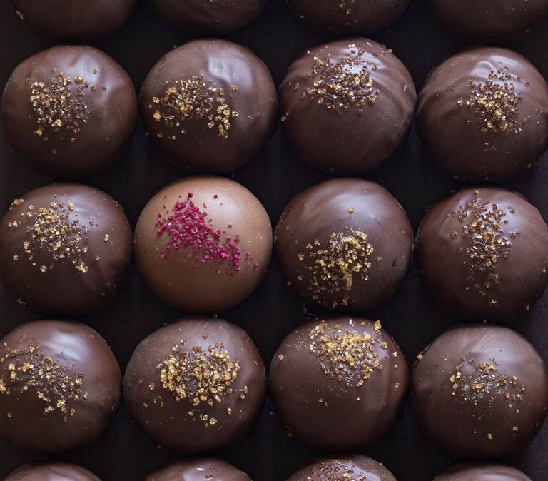 Effervescence\u0020Gift\u0020Box\u002020\u0020Chocolates