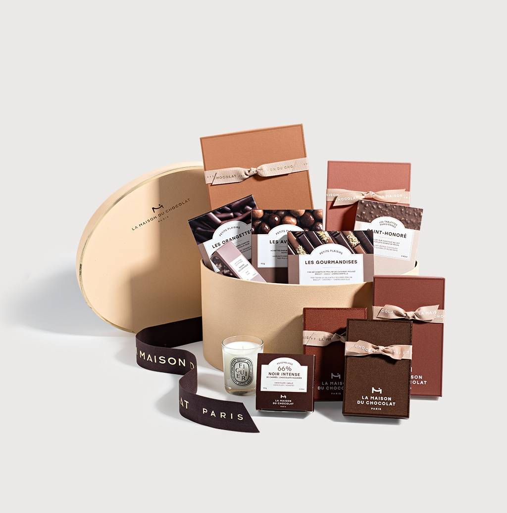 CHAMPS-ELYSÉES GIFT BOX in grey background