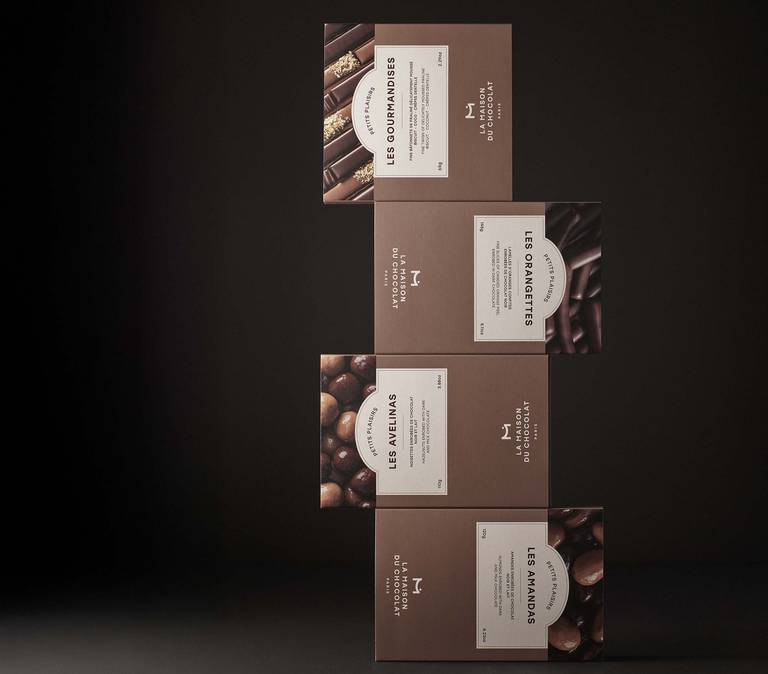 Elegant Presentation of the Avelinas Cases