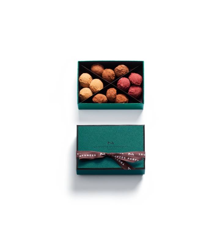 Flavored Truffle Gift Box 12 Pieces