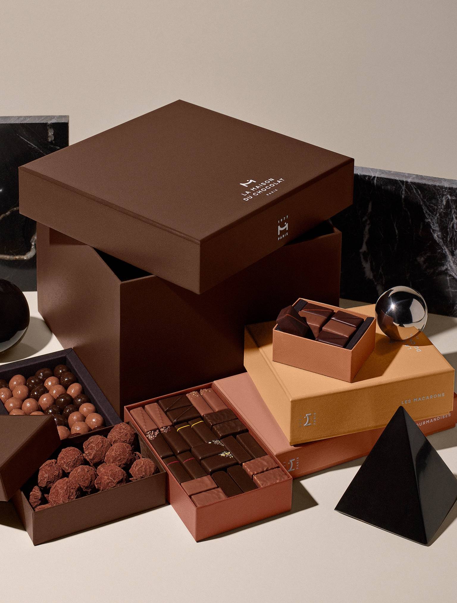 ボワット シャポー – 特別なチョコレートギフトボックス | ラ・メゾン