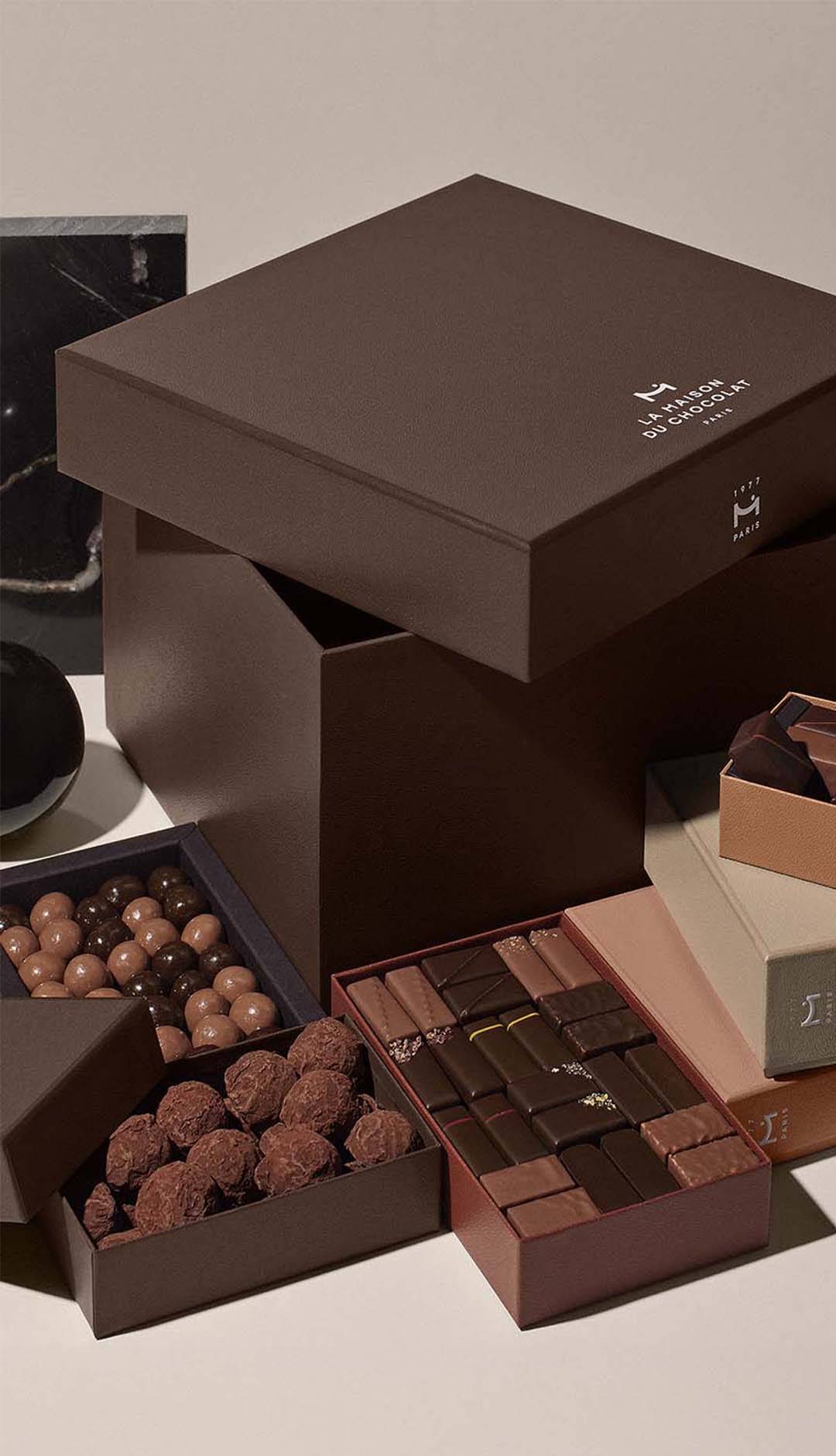 Boite cadeaux composée d'un assortiment de coffrets Maison