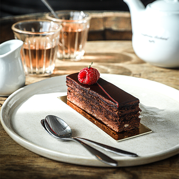 フランスレシピのアントゥルメ、生菓子 | ラ・メゾン・デュ・ショコラ