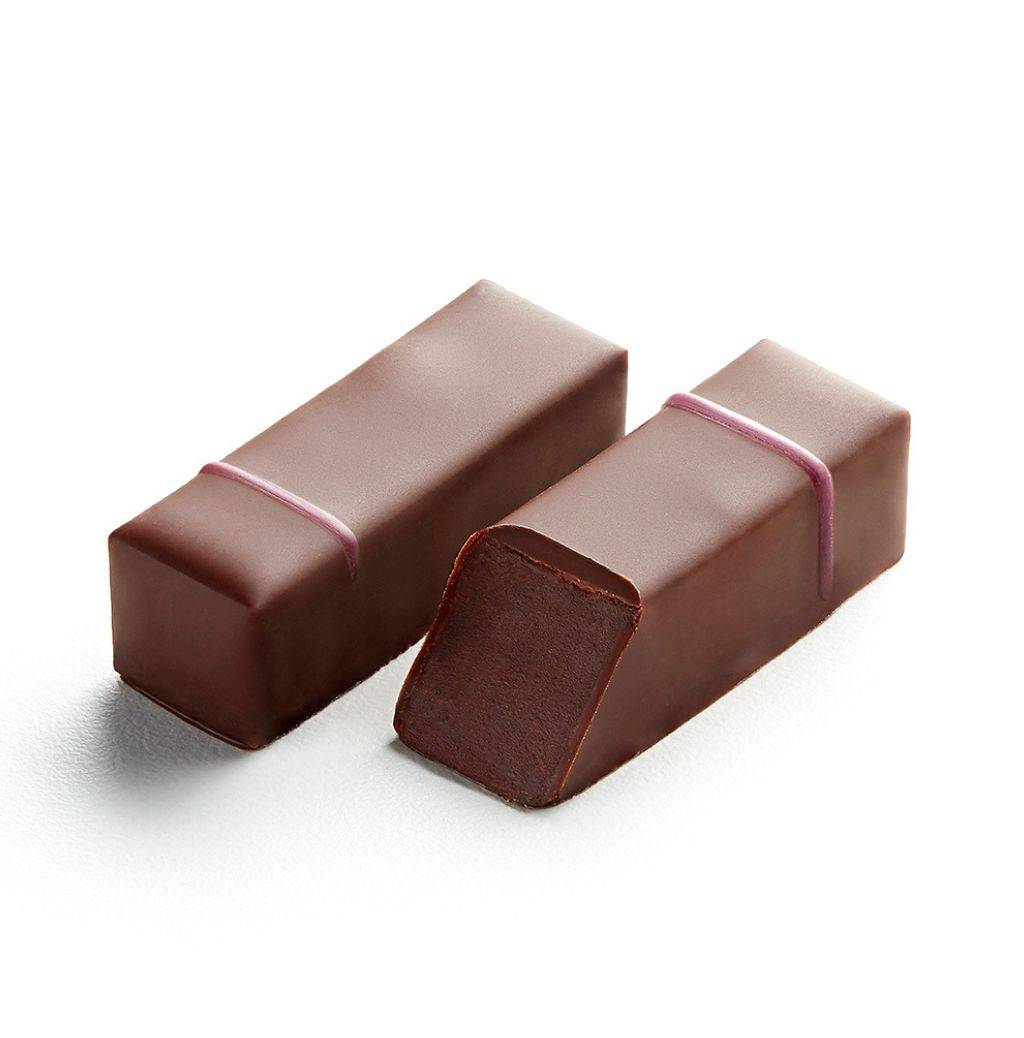 Blackcurrant Dark Chocolate Ganache - La Maison du Chocolat