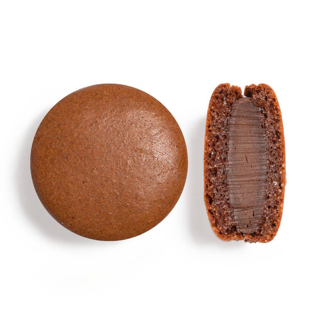 Dark Chocolate Macaron - La Maison du Chocolat