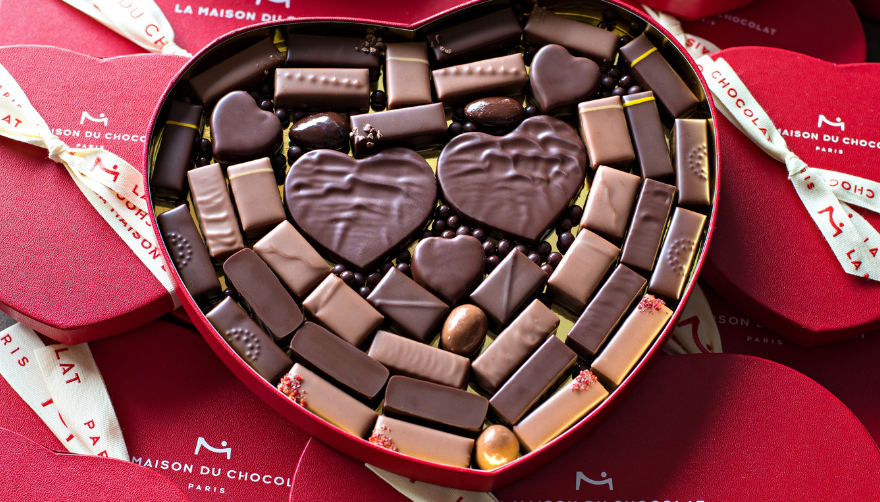 La Maison Du Chocolat Premium Dark and Milk Chocolate Coffret Maison Gift  Box - 40pcs Gourmet French Chocolate