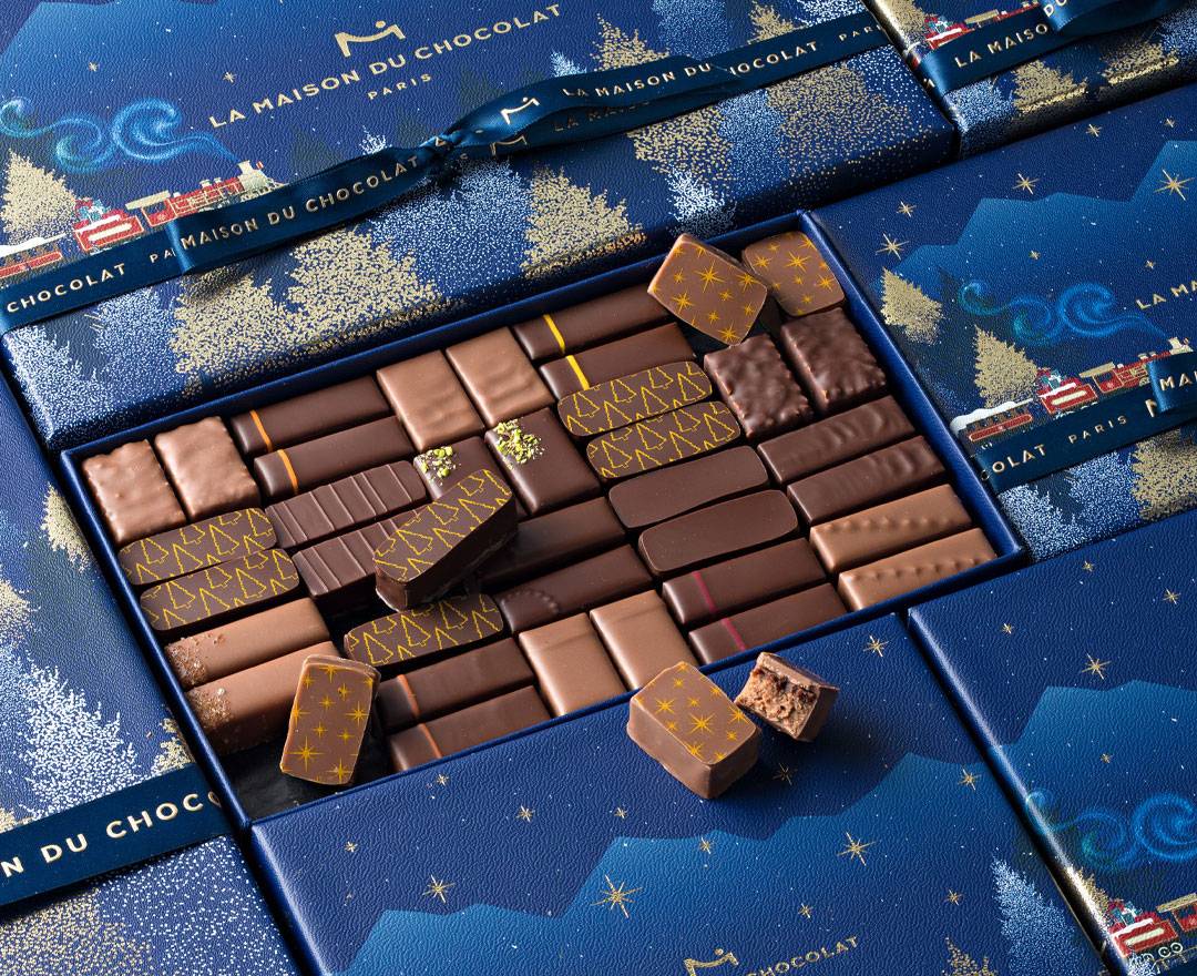 Assortiments de chocolats de Noël pralinés à offrir en cadeau